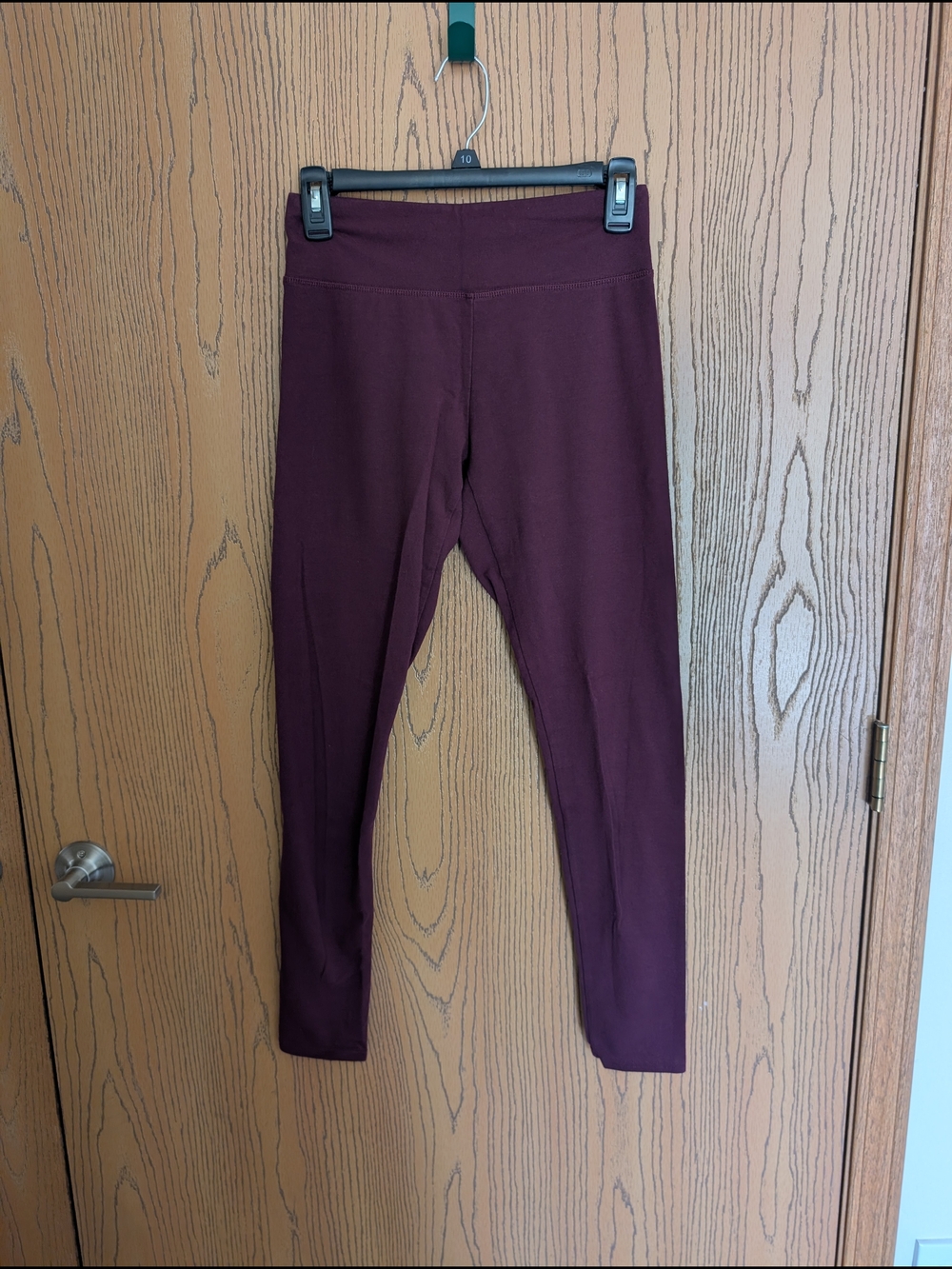 American Eagle Burgundy Leggings